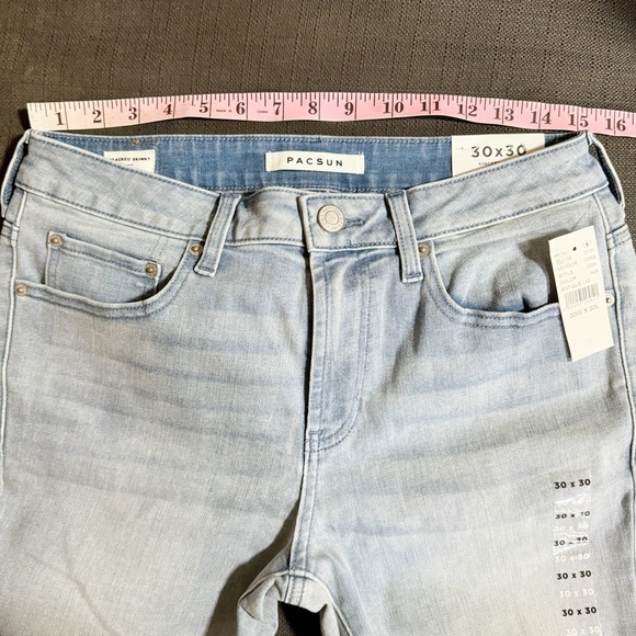Pacsun NWT Stacked Skinny Jeans in Antique Light Wash Size 30 x 30 - Picture 8 of 11